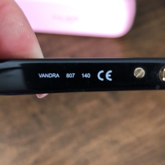 Kate Spade Glasses - Picture 4 of 7